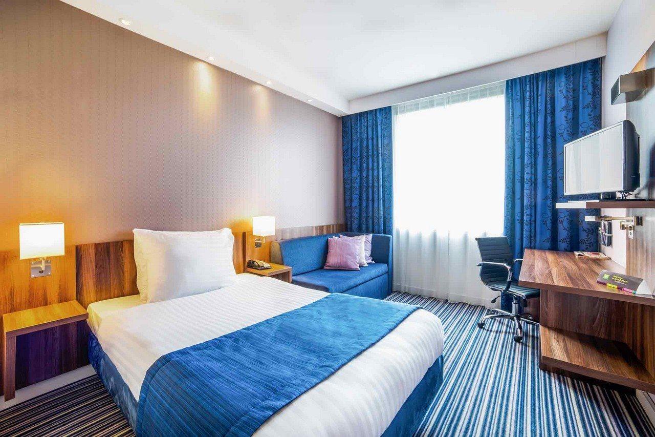 Ibis Styles Walbrzych Hotel Kültér fotó